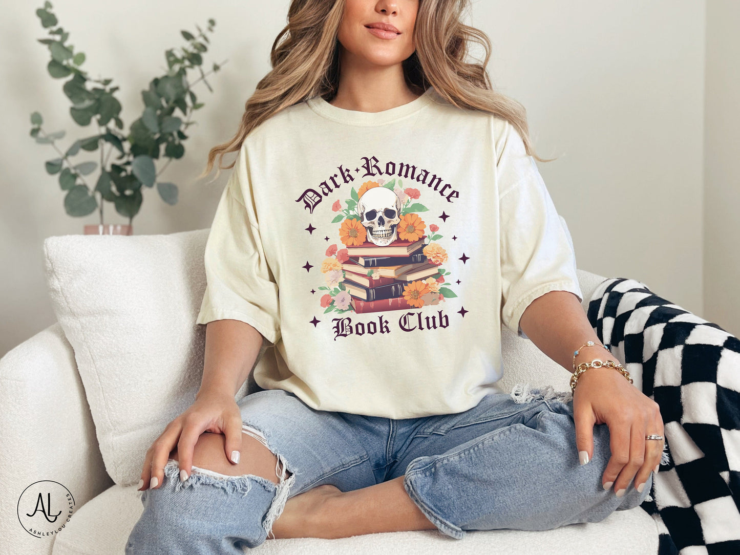Dark Romance Book club Shirt Spicy Books Shirt Spicy Reader Bookish Shirt Smut Books Shirt Smut Book Book Lover Gift Reader Shirt Skull Book