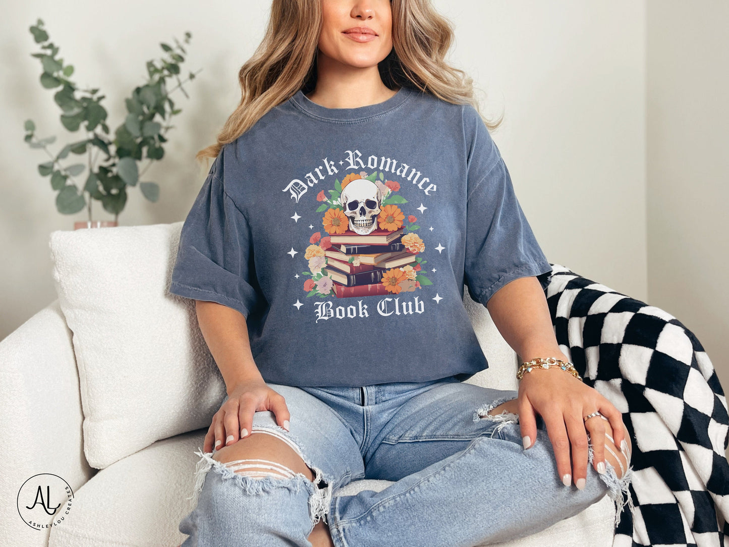 Dark Romance Book club Shirt Spicy Books Shirt Spicy Reader Bookish Shirt Smut Books Shirt Smut Book Book Lover Gift Reader Shirt Skull Book